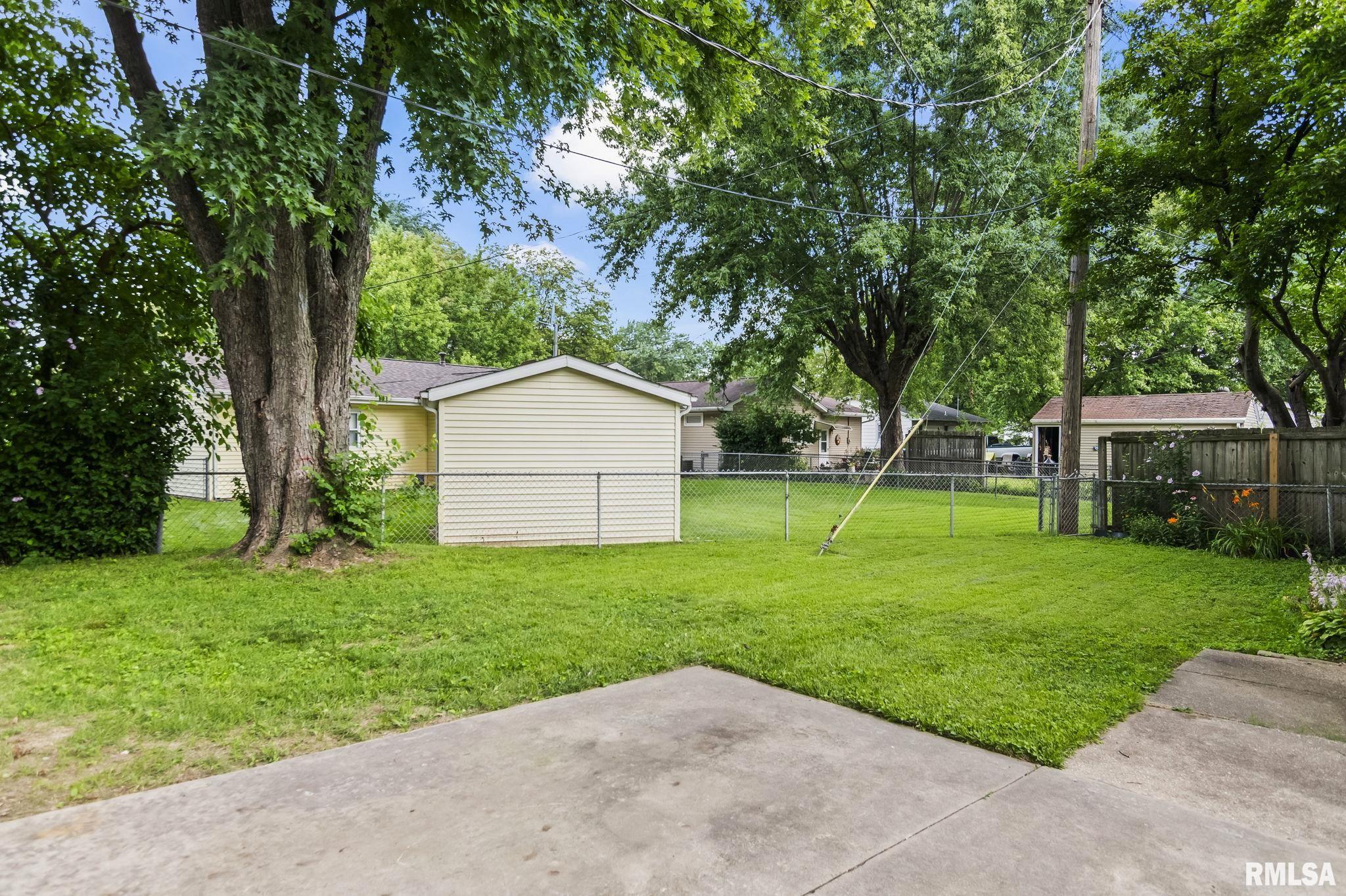 9 Claire Drive Springfield, IL 62702 - Photo 31 of 31