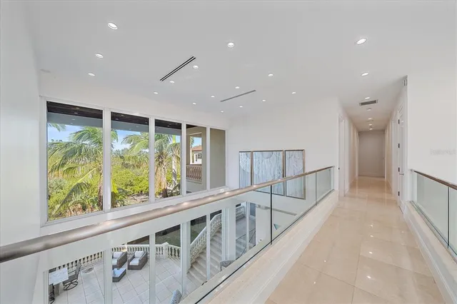 $5,499,000 | 4136 Roberts Point Circle, Sarasota, FL 34242