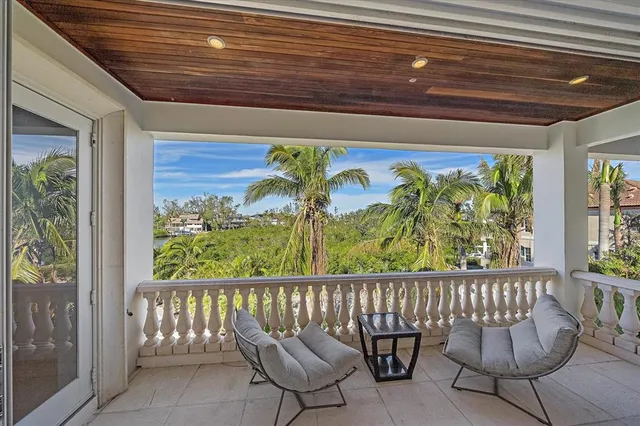 $5,499,000 | 4136 Roberts Point Circle, Sarasota, FL 34242