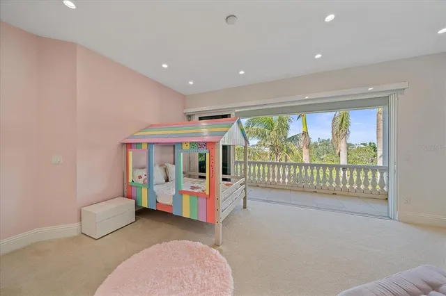 $5,499,000 | 4136 Roberts Point Circle, Sarasota, FL 34242