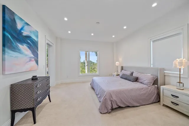 $5,499,000 | 4136 Roberts Point Circle, Sarasota, FL 34242