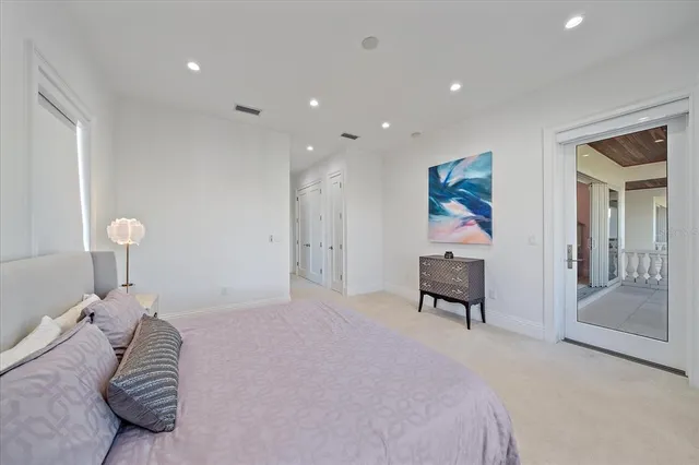 $5,499,000 | 4136 Roberts Point Circle, Sarasota, FL 34242