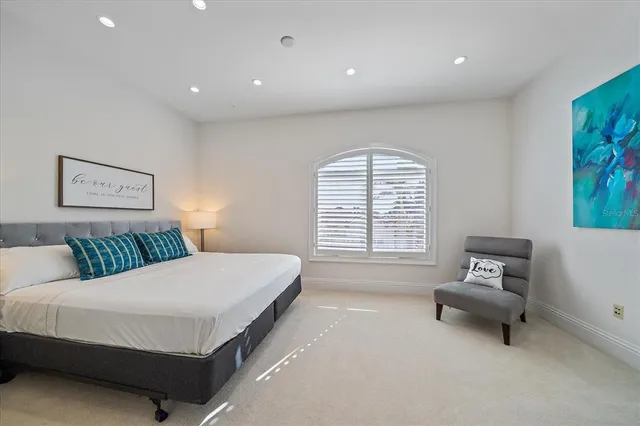 $5,499,000 | 4136 Roberts Point Circle, Sarasota, FL 34242