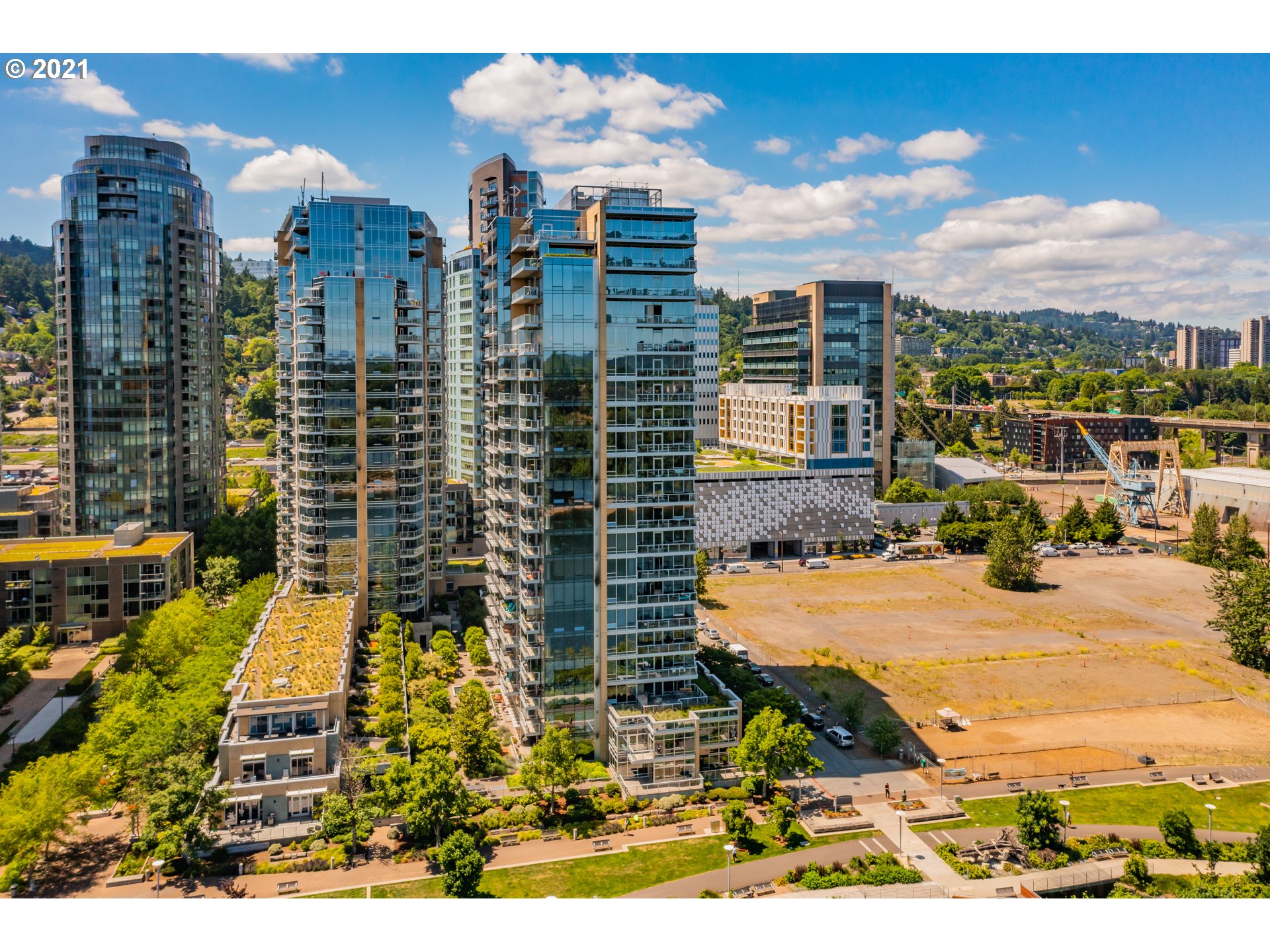 848 South Curry Street, Unit 110 Portland, OR 97239 - Photo 12 of 32