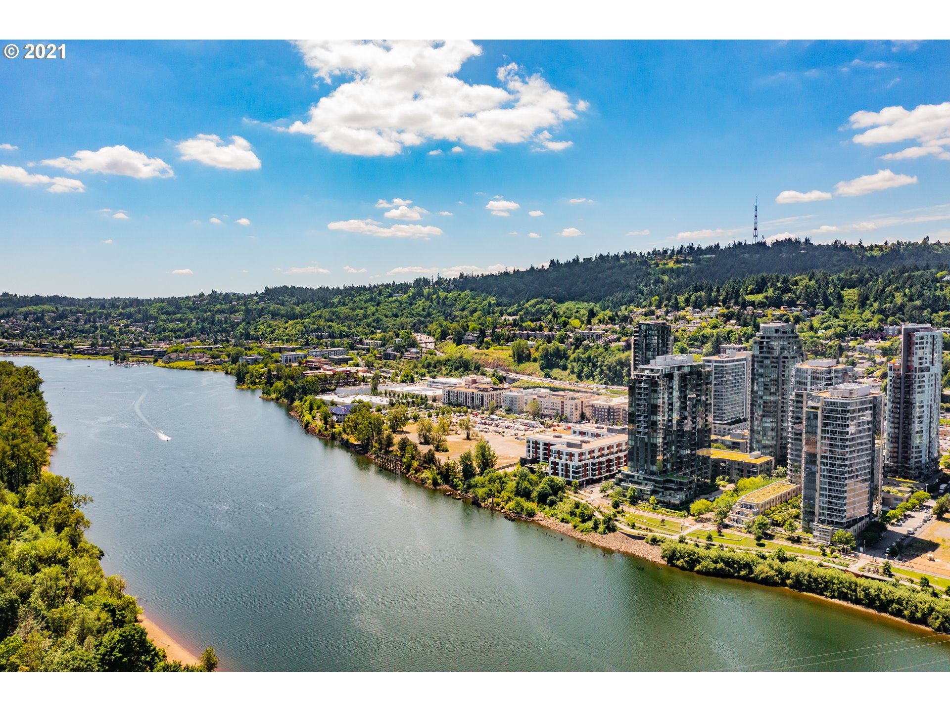 848 South Curry Street, Unit 110 Portland, OR 97239 - Photo 18 of 32