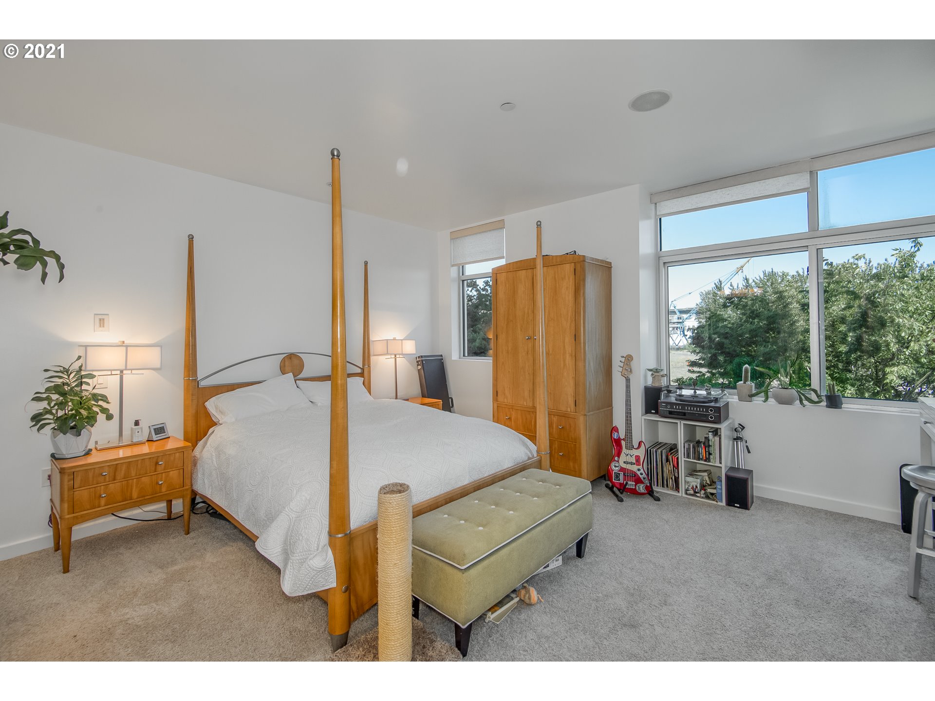 848 South Curry Street, Unit 110 Portland, OR 97239 - Photo 29 of 32