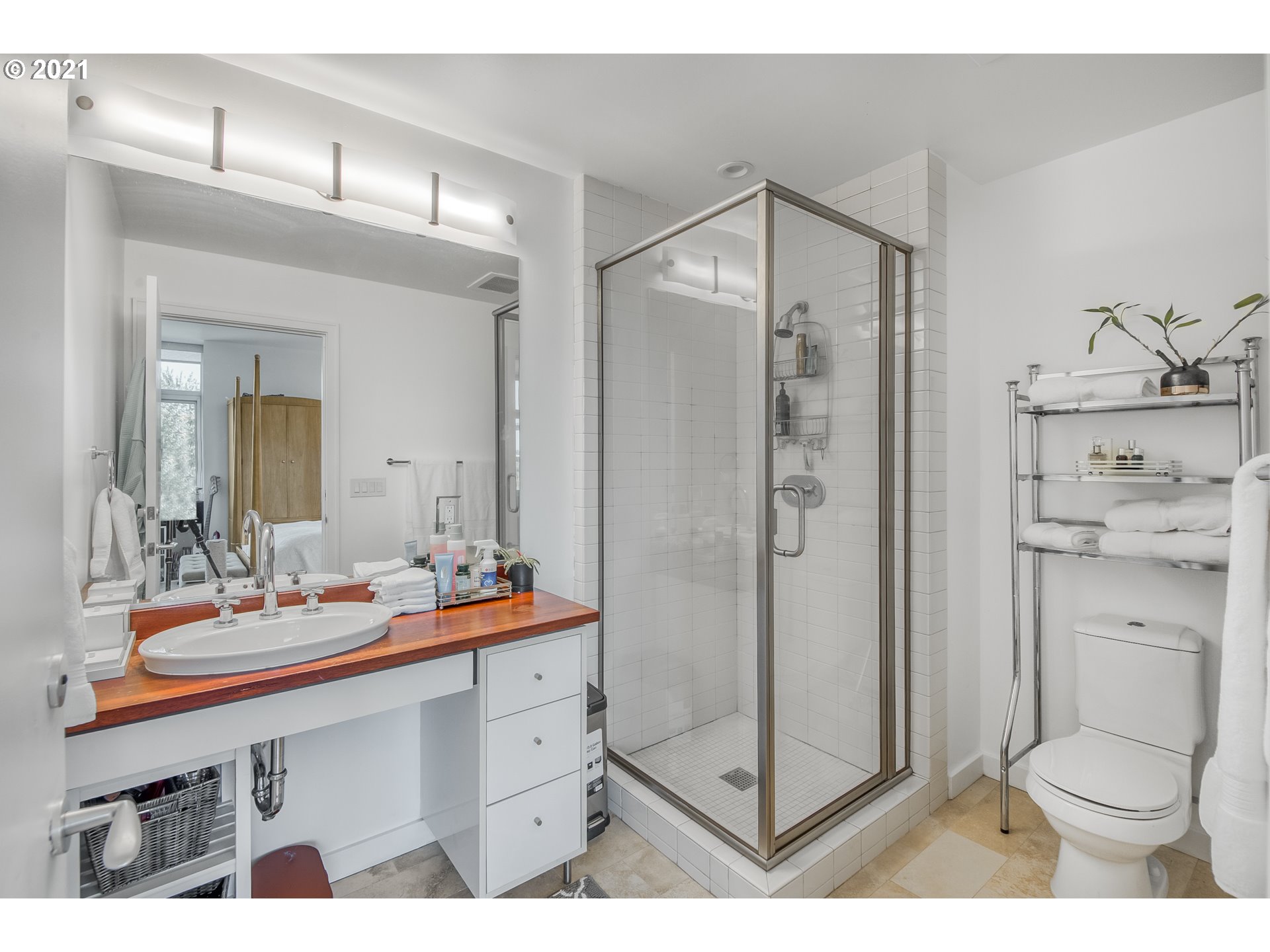 848 South Curry Street, Unit 110 Portland, OR 97239 - Photo 30 of 32