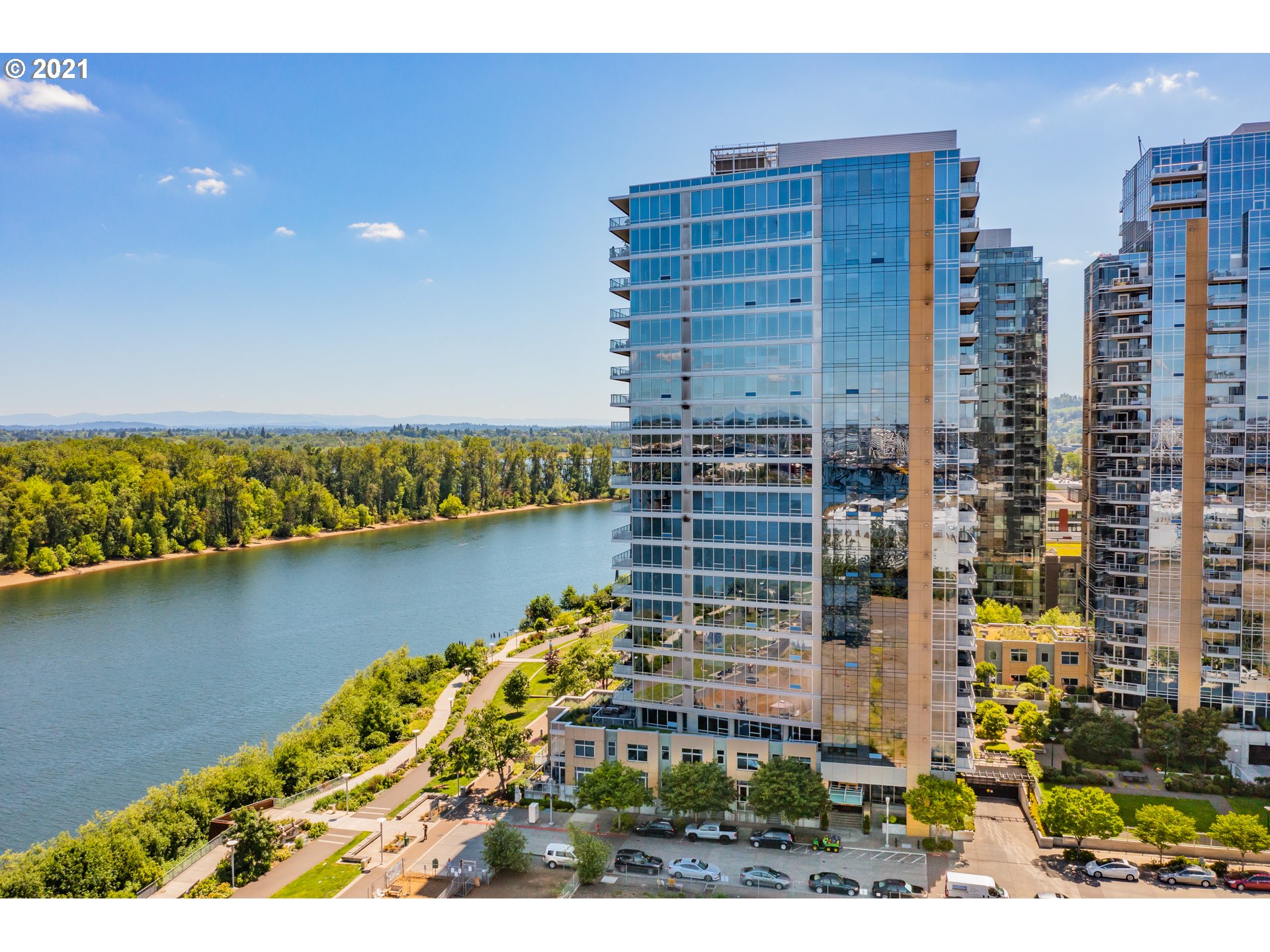 848 South Curry Street, Unit 110 Portland, OR 97239 - Photo 10 of 32
