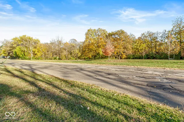 $325,000 | 1329 Spruce Street, Indianapolis, IN 46203