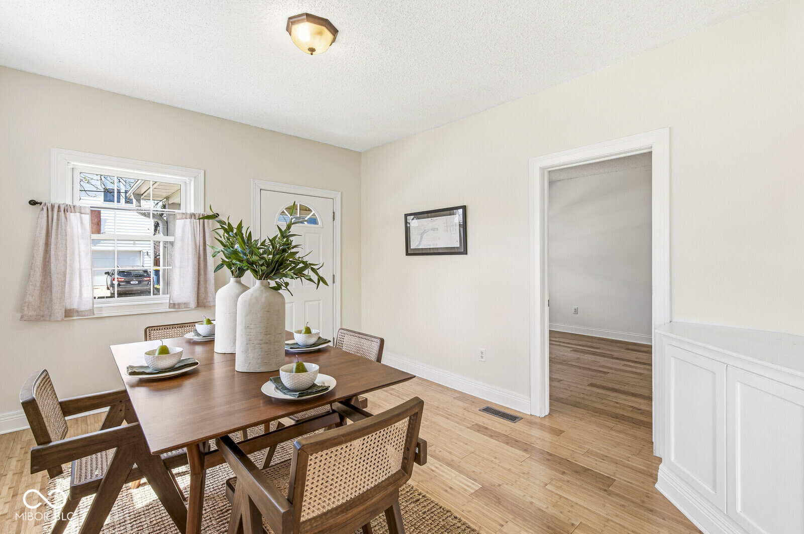 1329 Spruce Street Indianapolis, IN 46203 - Photo 4 of 46