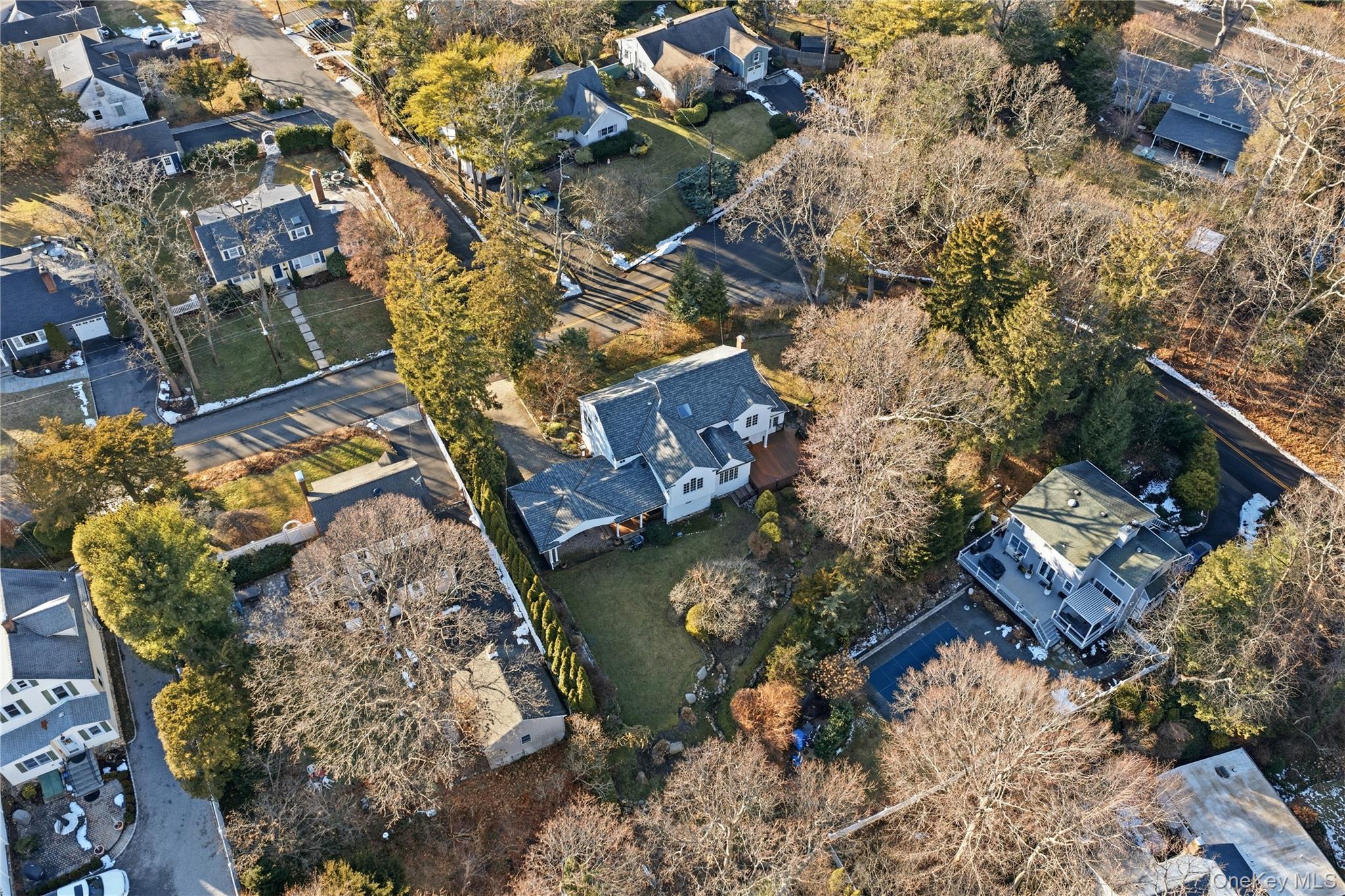 104 Fort Hill Road Huntington, NY 11743 - Photo 31 of 32 an aerial view of a house with a yard