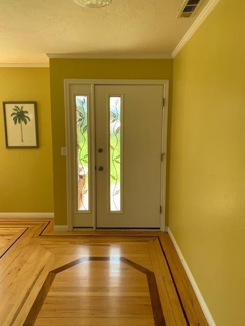 4450 Leonard Road Grants Pass, OR 97527 - Photo 29 of 39 front door