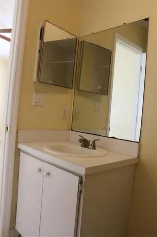 a close up of a shower