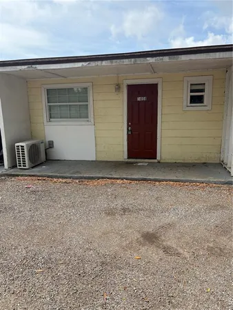 $700 | 14846 17th Street, Dade City, FL 33523
