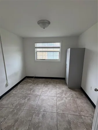 $700 | 14846 17th Street, Dade City, FL 33523