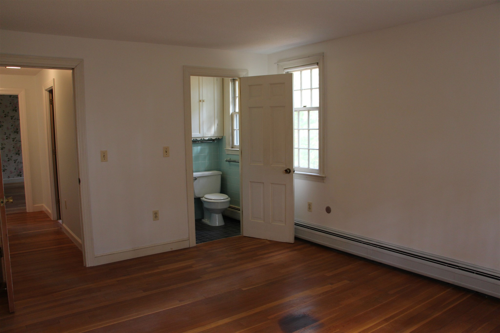 279 Wheeler Road Hollis, NH 03049 - Photo 13 of 26