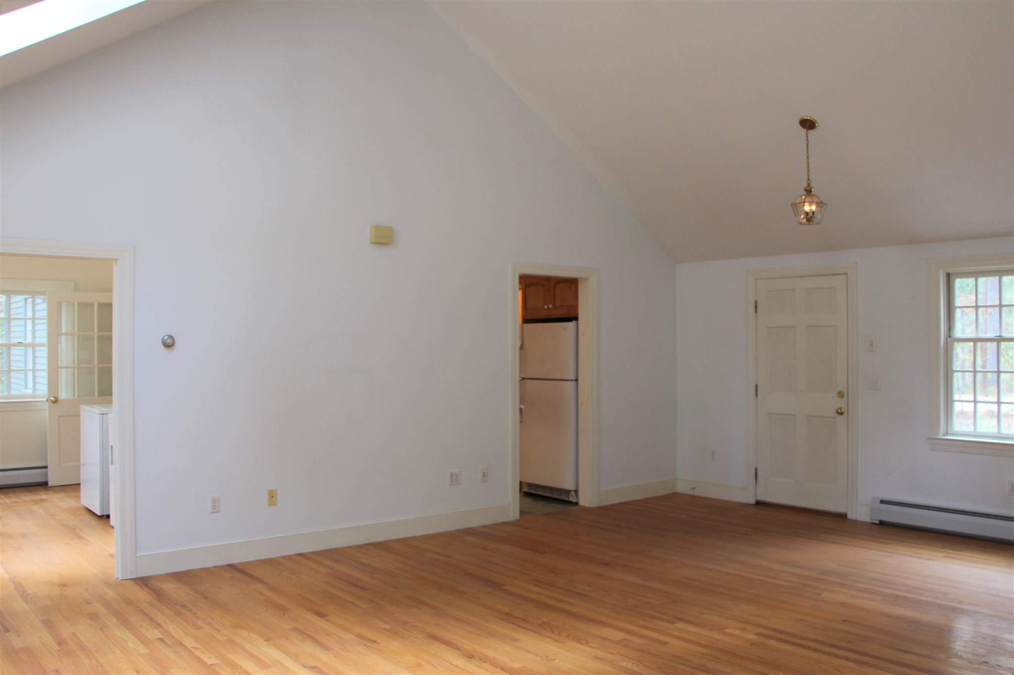 279 Wheeler Road Hollis, NH 03049 - Photo 4 of 26