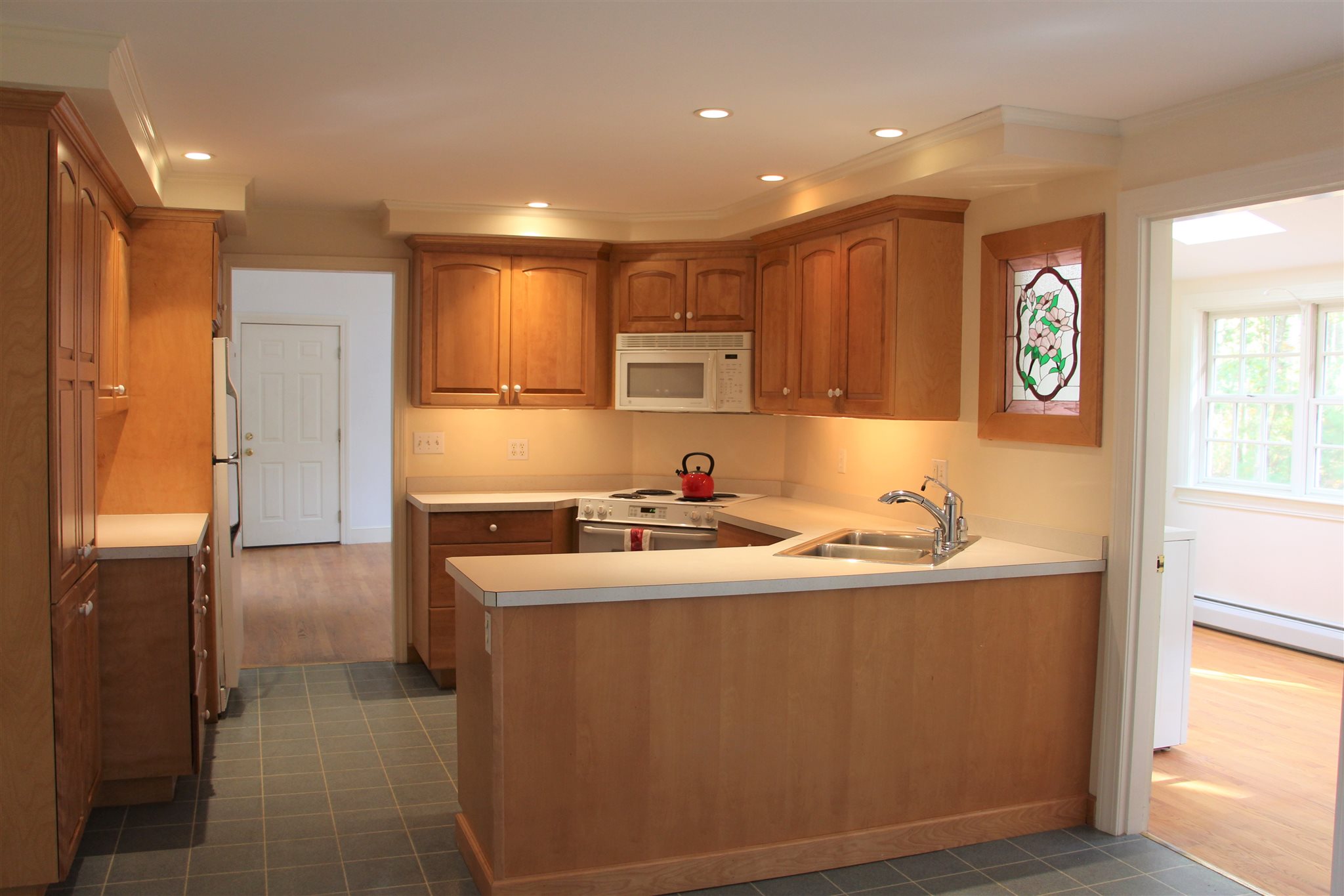 279 Wheeler Road Hollis, NH 03049 - Photo 7 of 26