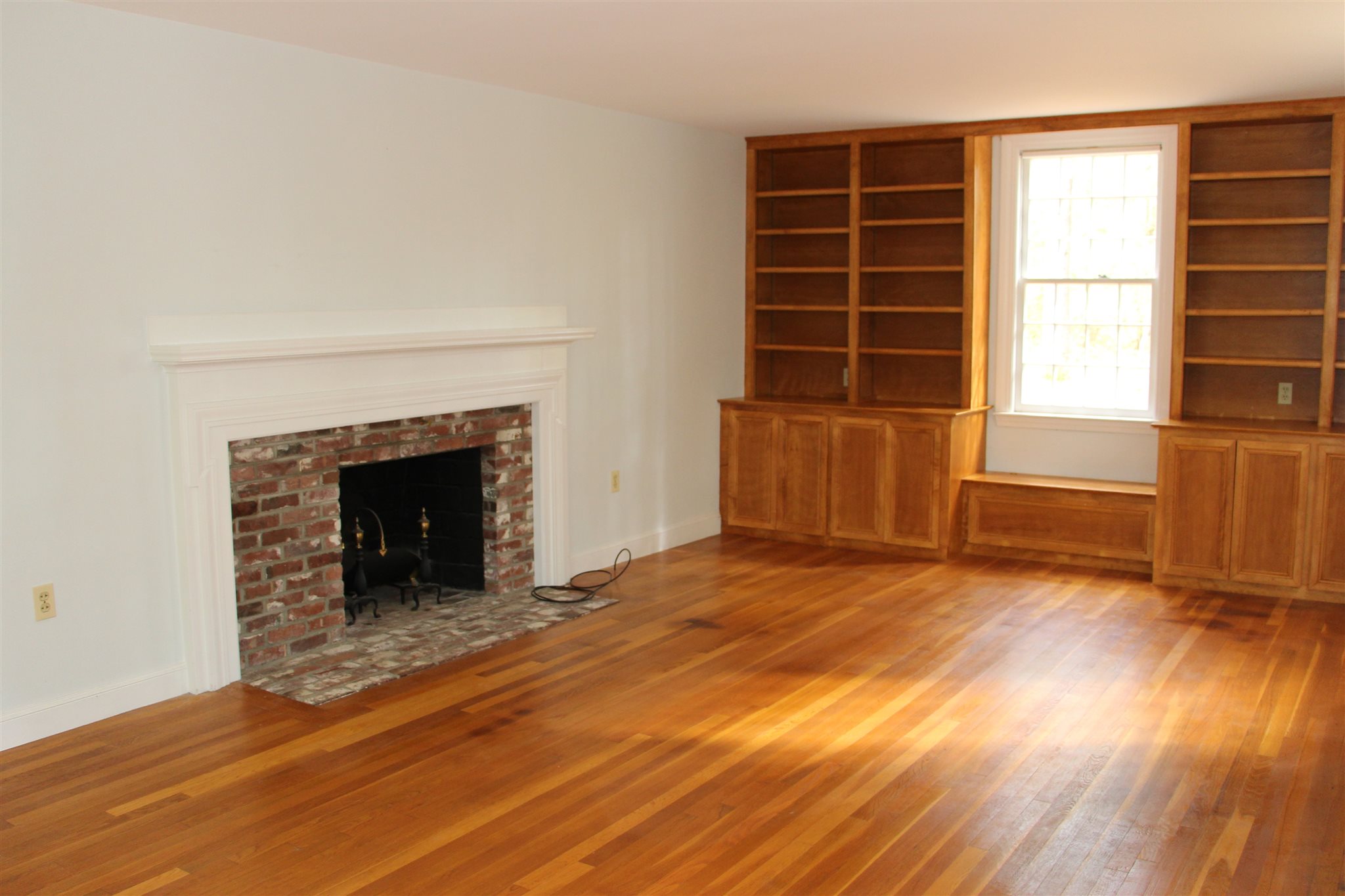 279 Wheeler Road Hollis, NH 03049 - Photo 10 of 26