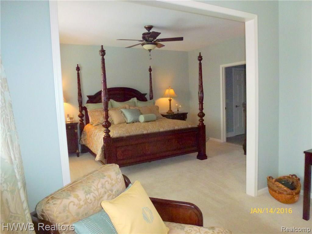 3709 Windingbrook Circle, Unit 85 Rochester Hills, MI 48309 - Photo 17 of 39
