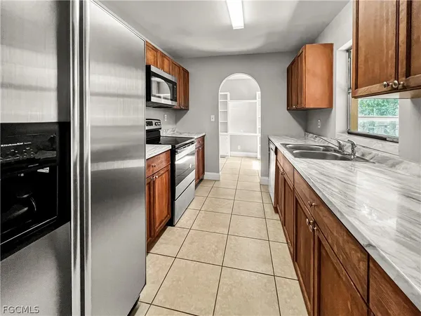 $1,799 | 7300 Barragan Road, Fort Myers, FL 33967