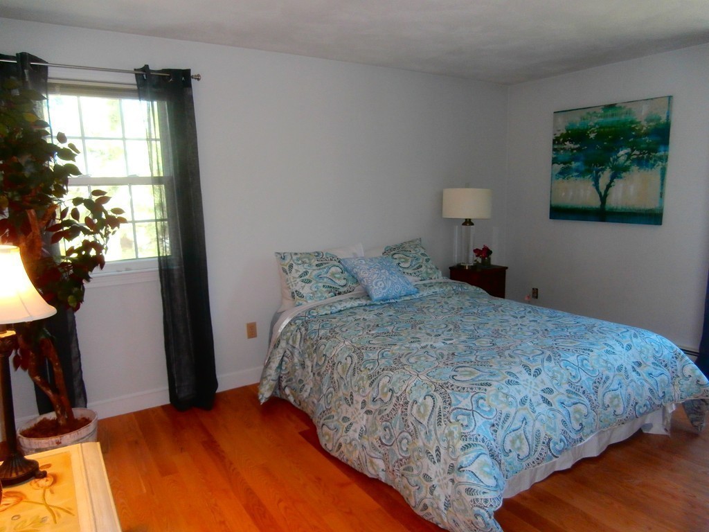 24 Whitewood Road Milford, MA 01757 - Photo 18 of 30 Gallery Image 18