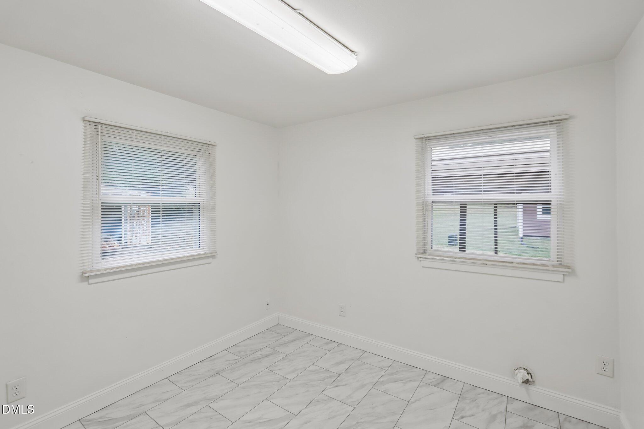 404 Lynn Road Durham, NC 27703 - Photo 18 of 22 8-web-or-mls-Lynn Rd-S0410-008