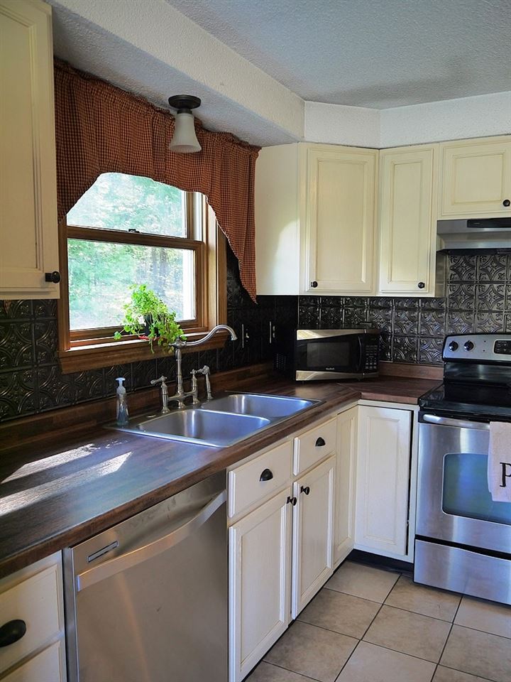 156 Warmac Road Swanzey, NH 03446 - Photo 13 of 30 Gallery Image 13
