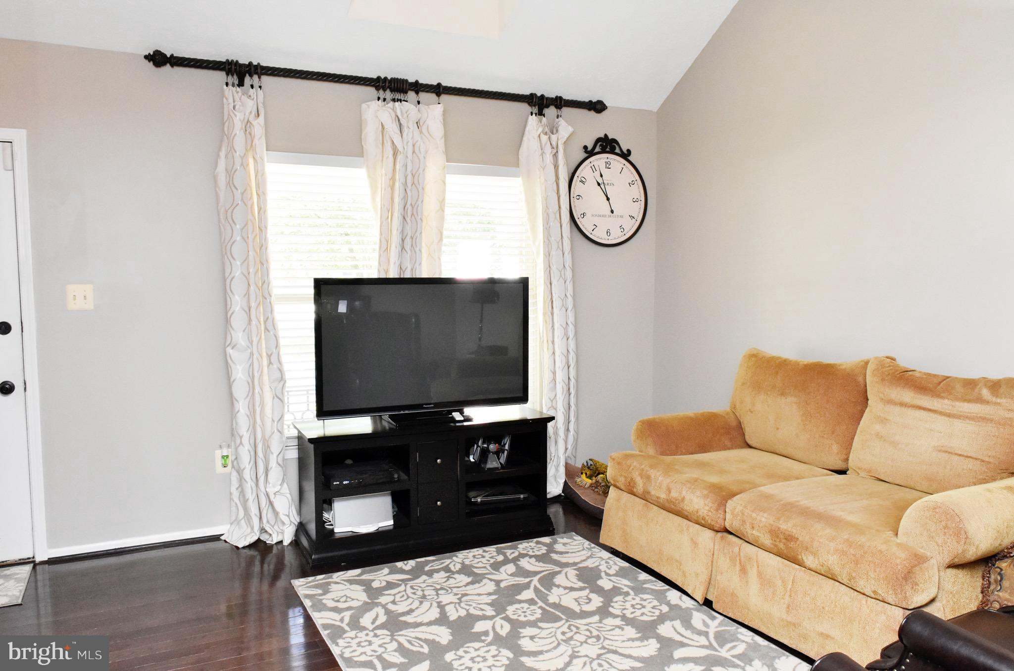 7368 Kindler Road Columbia, MD 21046 - Photo 5 of 23 Family Room