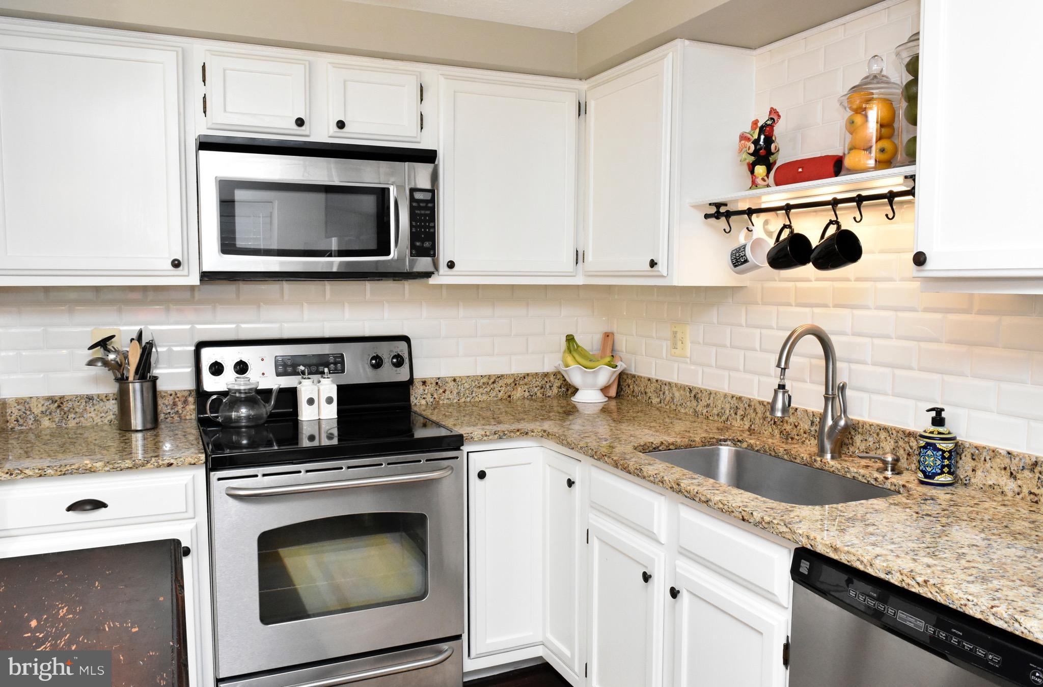 7368 Kindler Road Columbia, MD 21046 - Photo 7 of 23 Kitchen