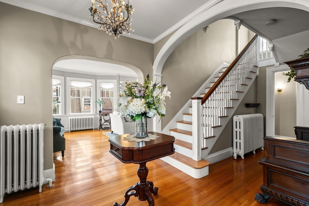 5 Lincoln Street Arlington, MA 02476 - Photo 4 of 42