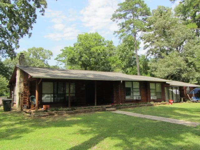 $475,000 | 1368 Fish Hatchery Road, Huntsville, TX 77320