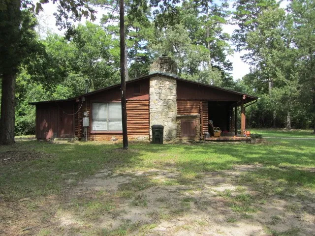 $475,000 | 1368 Fish Hatchery Road, Huntsville, TX 77320