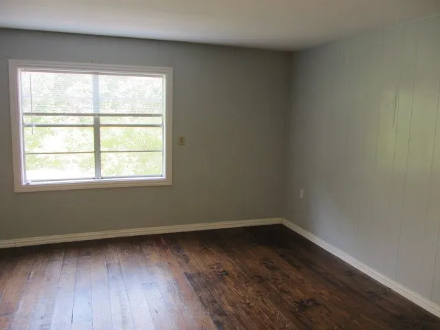 $475,000 | 1368 Fish Hatchery Road, Huntsville, TX 77320