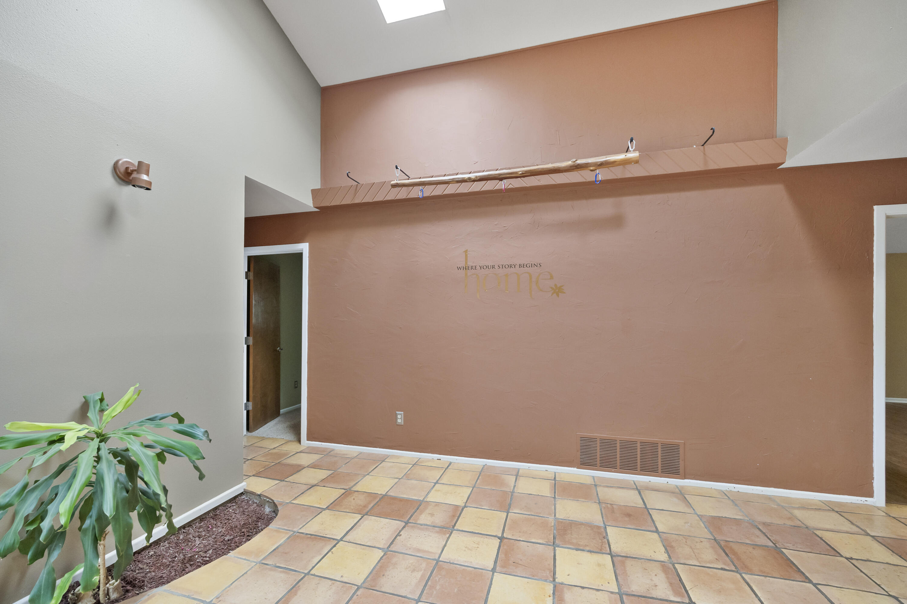 5217 89th Street Lubbock, TX 79424 - Photo 7 of 41 B66A1017copy
