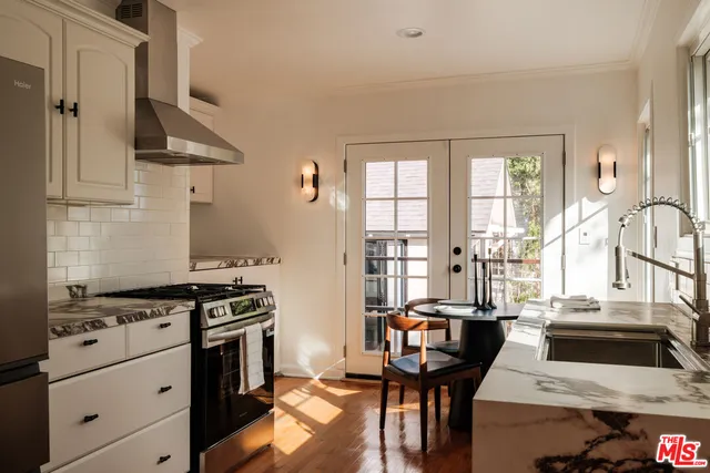 $12,500 | 866 North Doheny Drive, West Hollywood, CA 90069