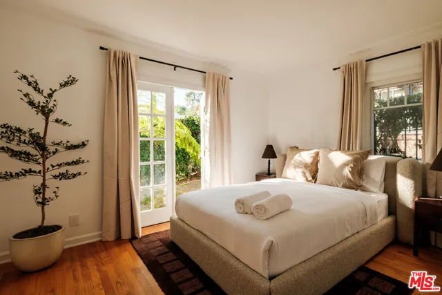 $12,500 | 866 North Doheny Drive, West Hollywood, CA 90069