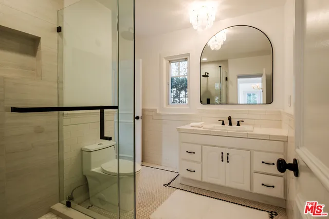 $12,500 | 866 North Doheny Drive, West Hollywood, CA 90069