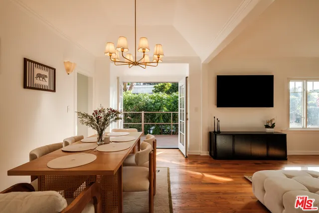 $12,500 | 866 North Doheny Drive, West Hollywood, CA 90069