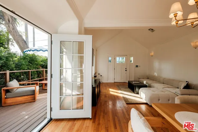 $12,500 | 866 North Doheny Drive, West Hollywood, CA 90069