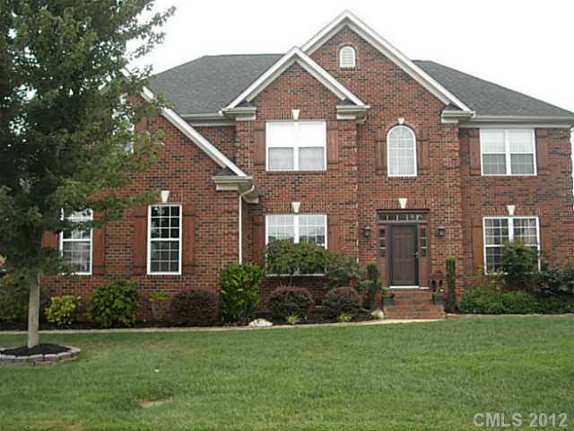 340 Hemmingway Lane Fort Mill, SC 29708 - Photo 1 of 8 Gallery Image 1