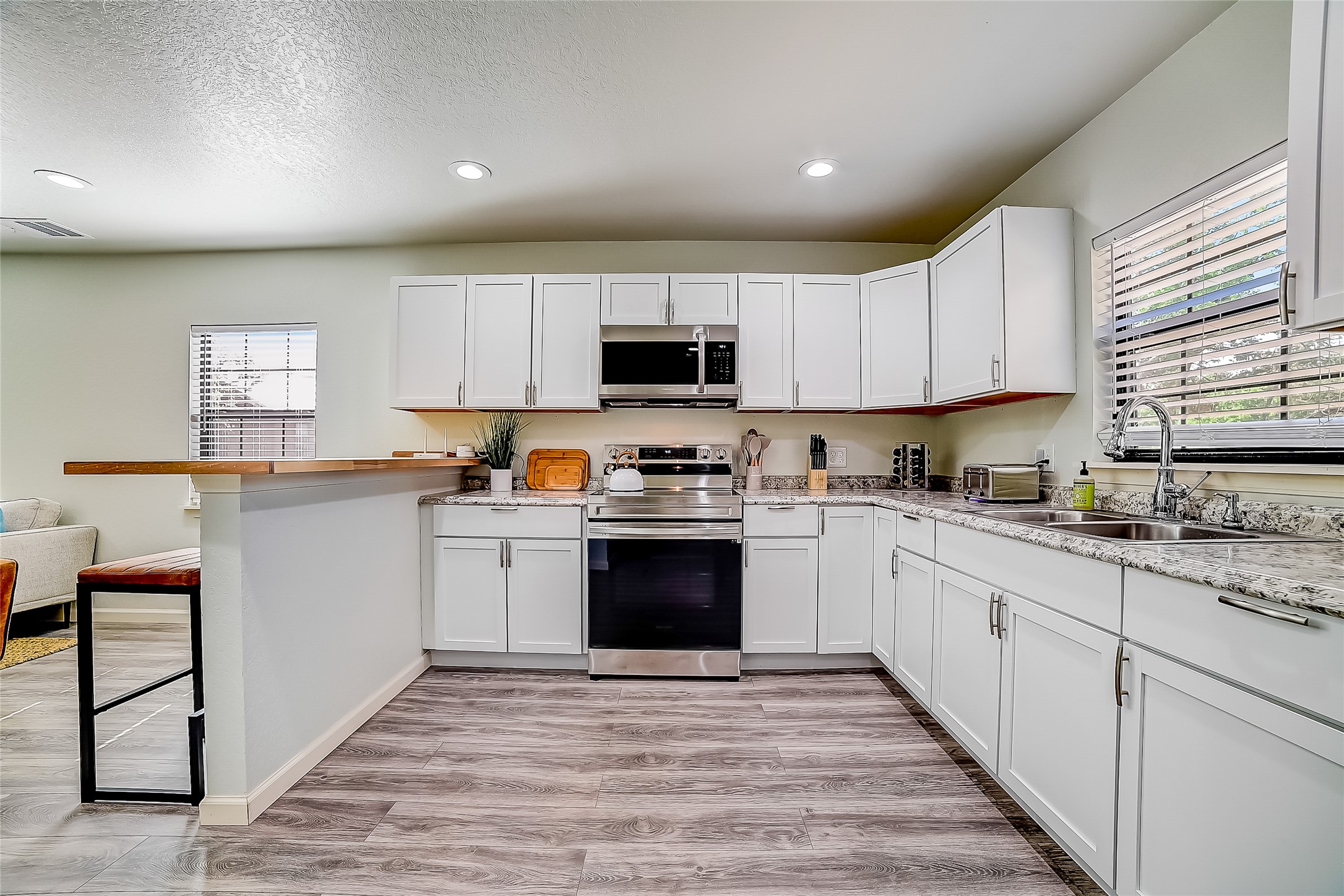 1374 Forest View Drive Blanco, TX 78606 - Photo 22 of 27