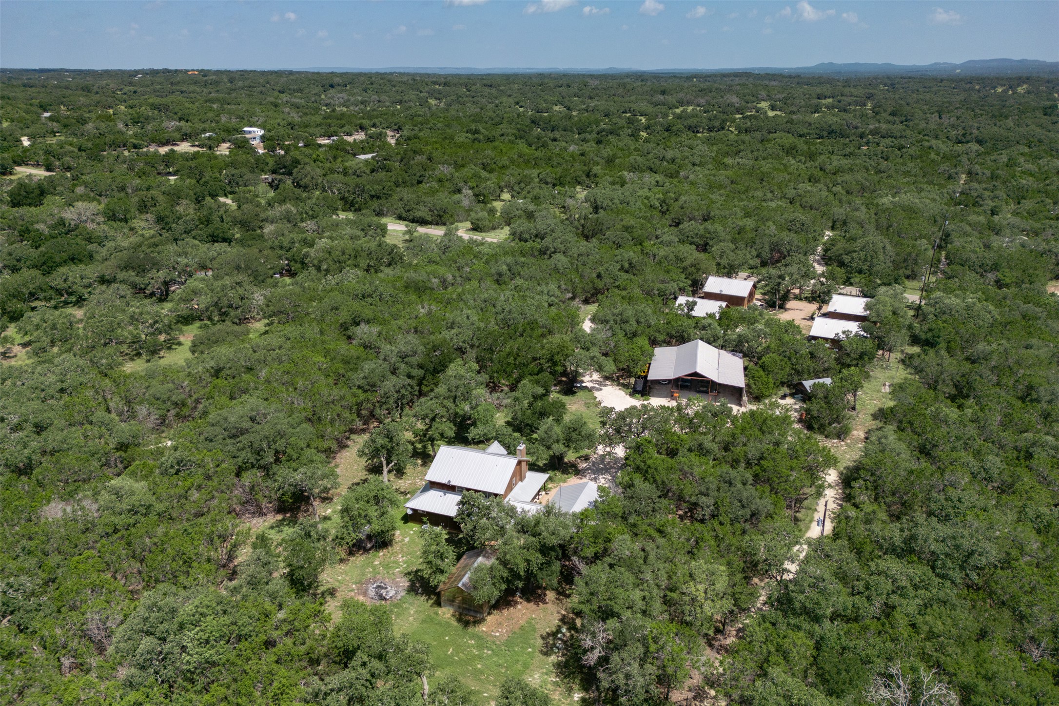 1374 Forest View Drive Blanco, TX 78606 - Photo 3 of 27