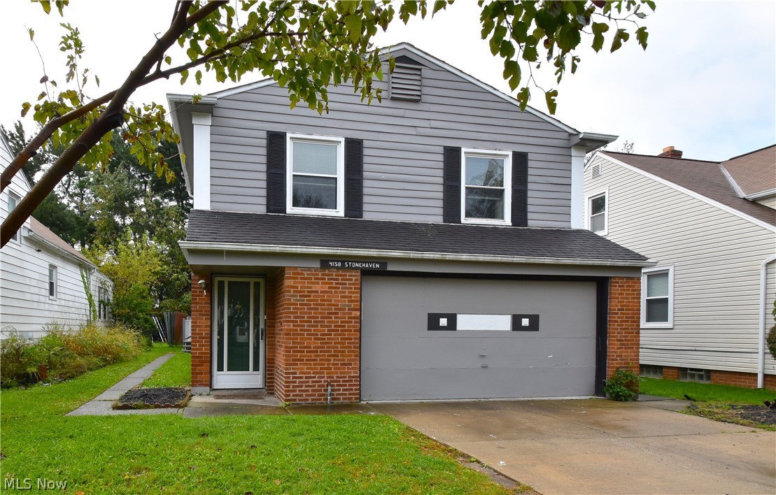 4158 Stonehaven Road Cleveland, OH 44121 - Photo 2 of 35