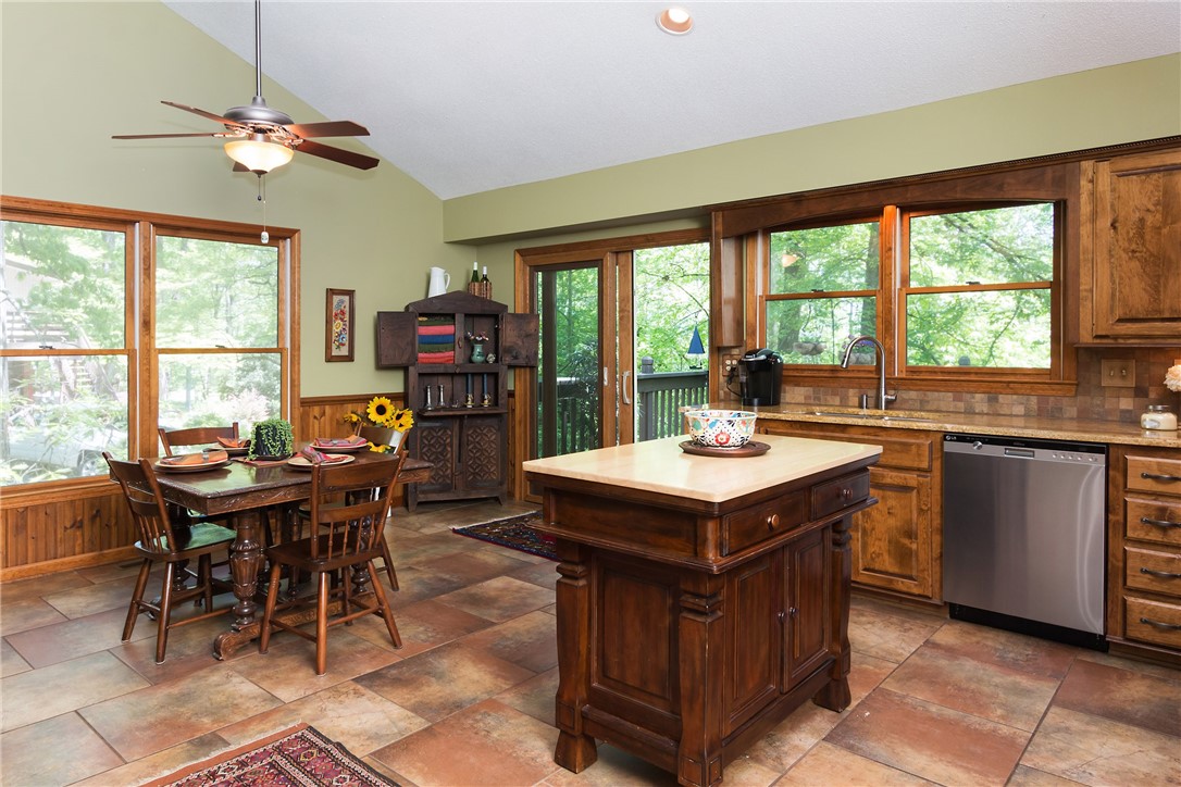 233 Kings Way Clemson, SC 29631 - Photo 13 of 49 Gallery Image 13