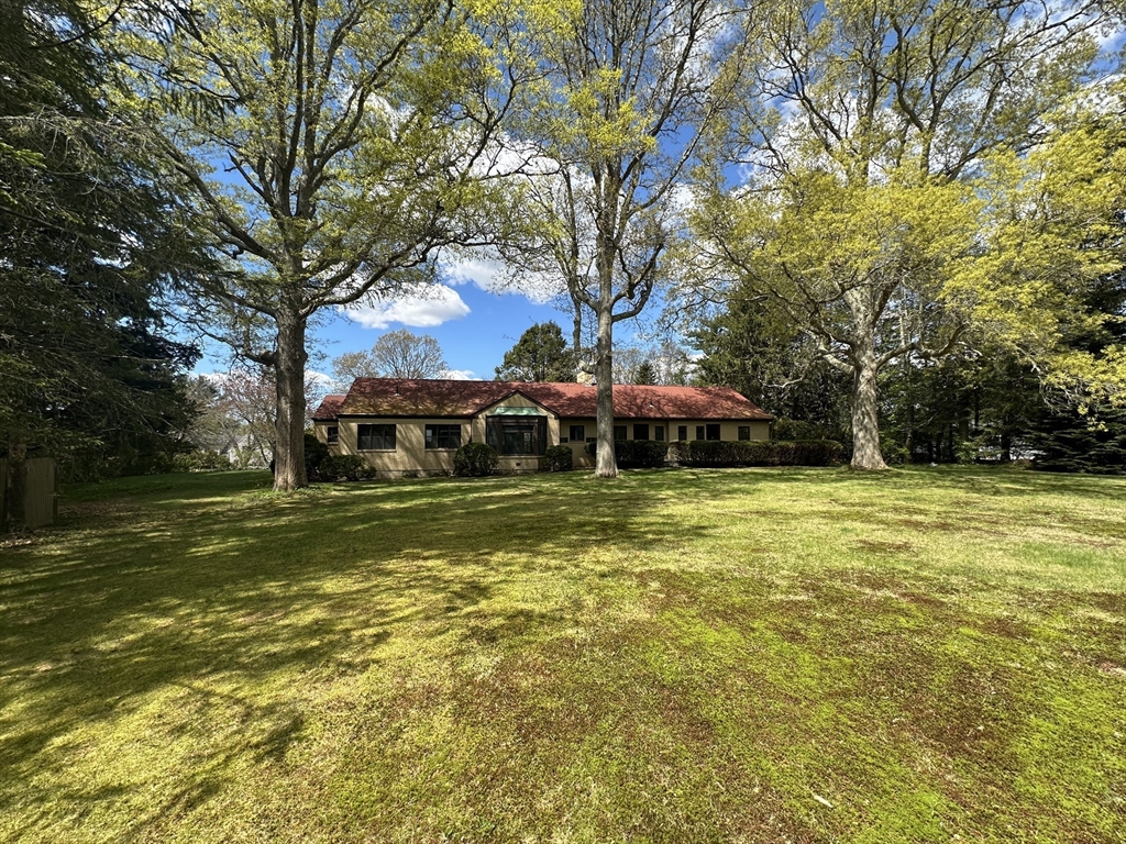 1049 Tucker Road Dartmouth, MA 02747 - Photo 3 of 21
