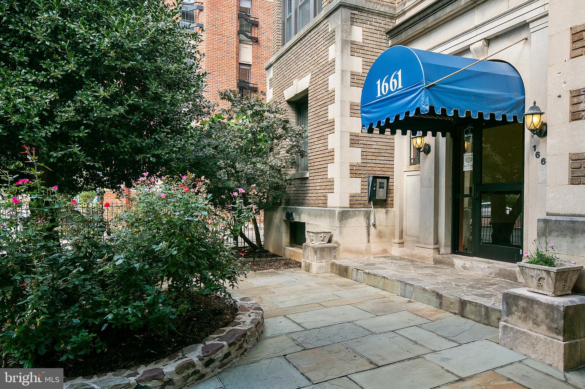 1661 Park Road Northwest, Unit 305 Washington, DC 20010 - Photo 18 of 19 Gallery Image 18