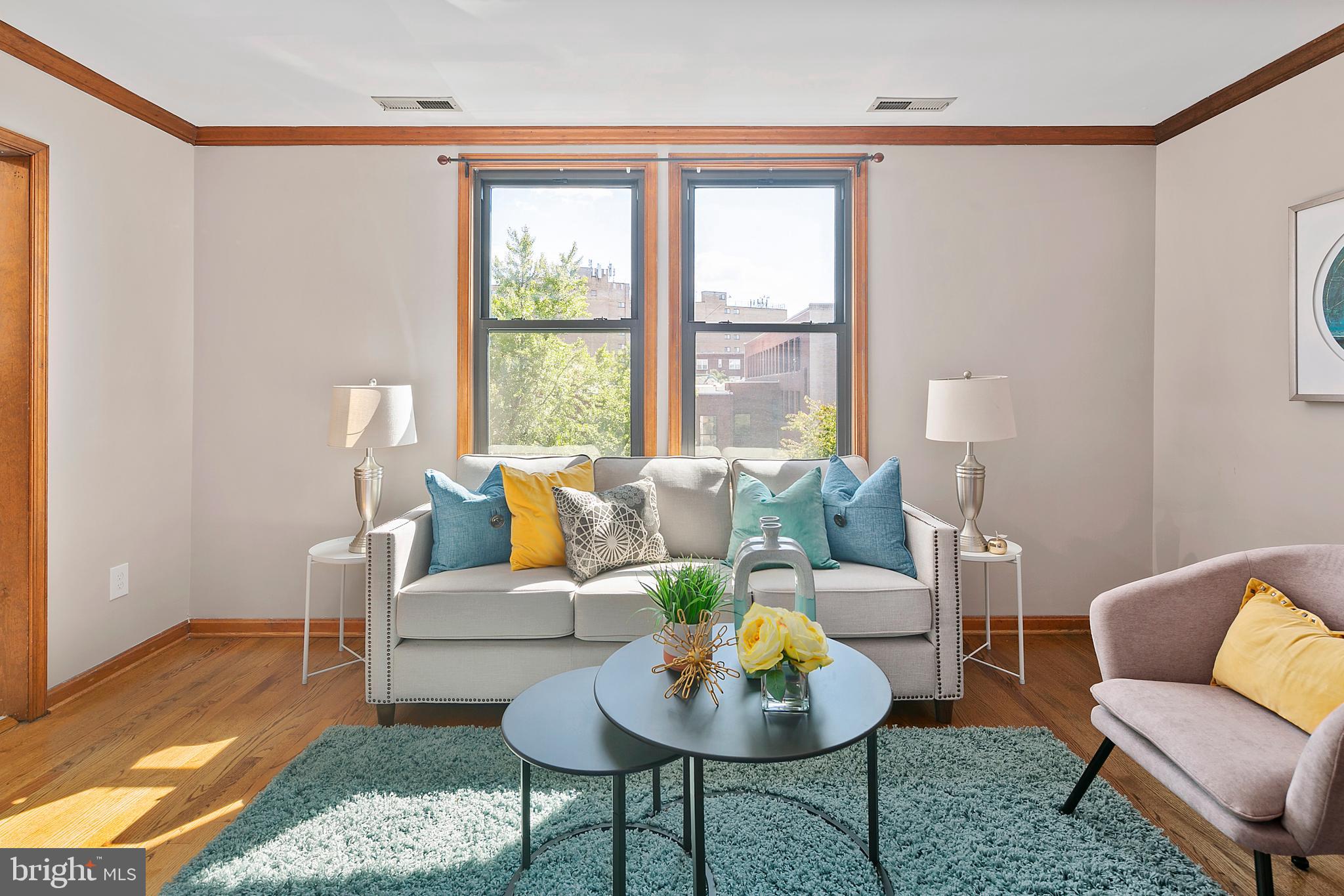 1661 Park Road Northwest, Unit 305 Washington, DC 20010 - Photo 3 of 19 Gallery Image 3