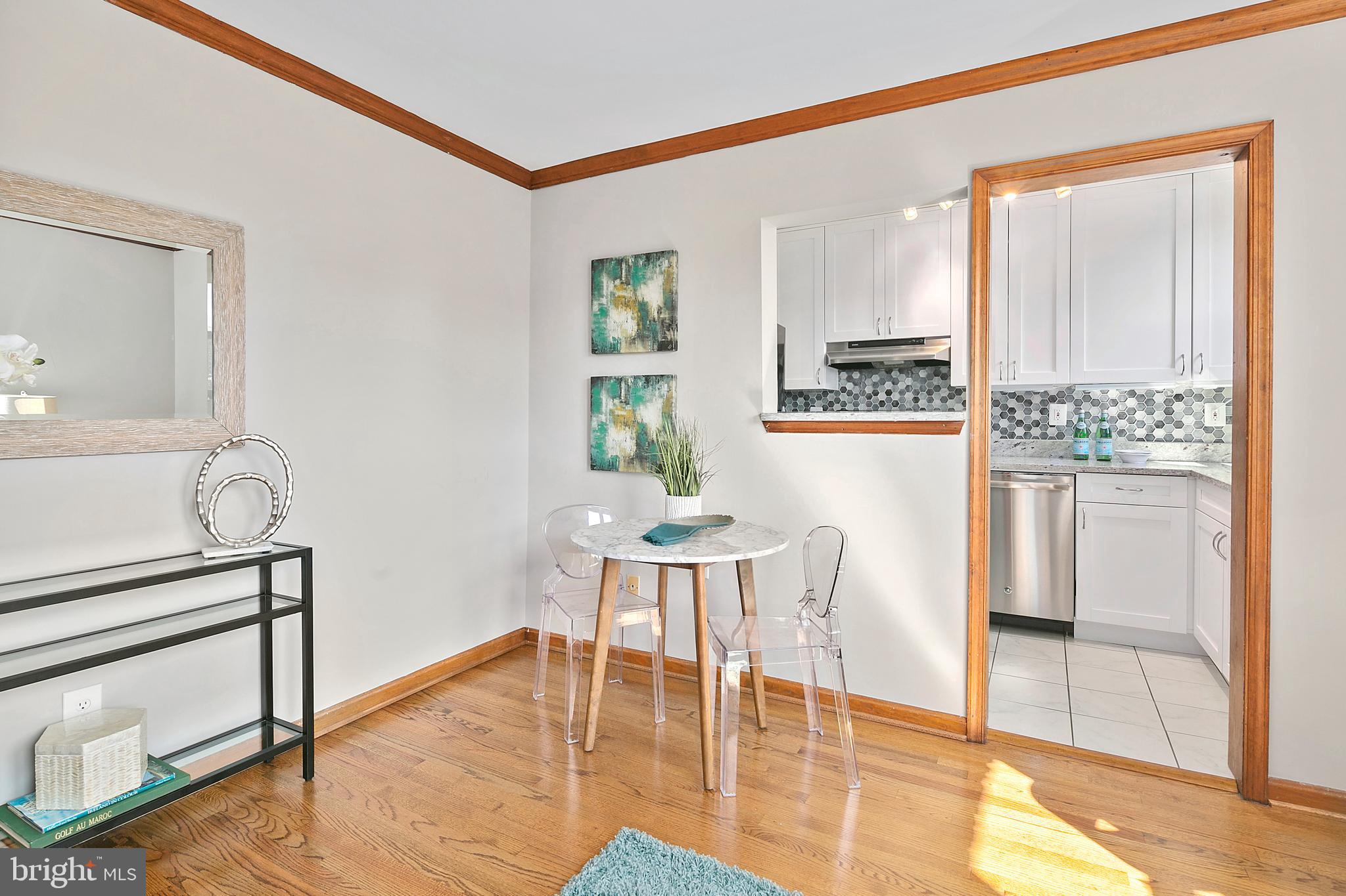 1661 Park Road Northwest, Unit 305 Washington, DC 20010 - Photo 5 of 19 Gallery Image 5