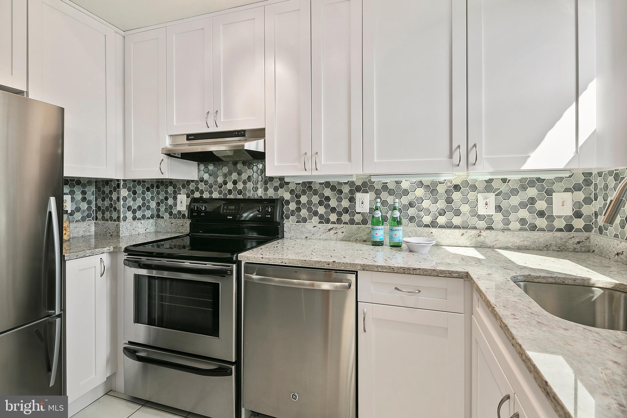 1661 Park Road Northwest, Unit 305 Washington, DC 20010 - Photo 8 of 19 Gallery Image 8